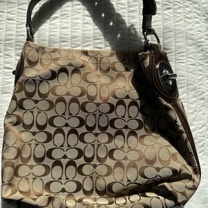 BRAND NEW Coach bag. Never worn. Perfect for the fall! Large brown bag